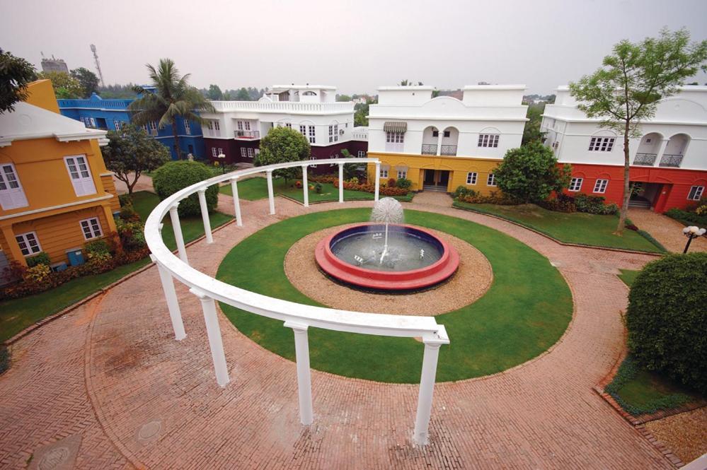 เดอะ เอ็ฟฟอร์ท ไรแชค Hotel เรชัค ภายนอก รูปภาพ
