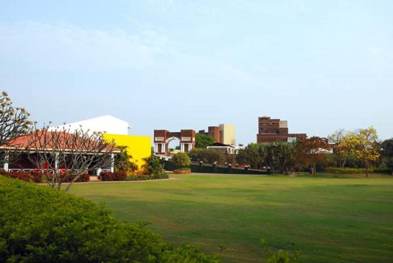 เดอะ เอ็ฟฟอร์ท ไรแชค Hotel เรชัค ภายนอก รูปภาพ